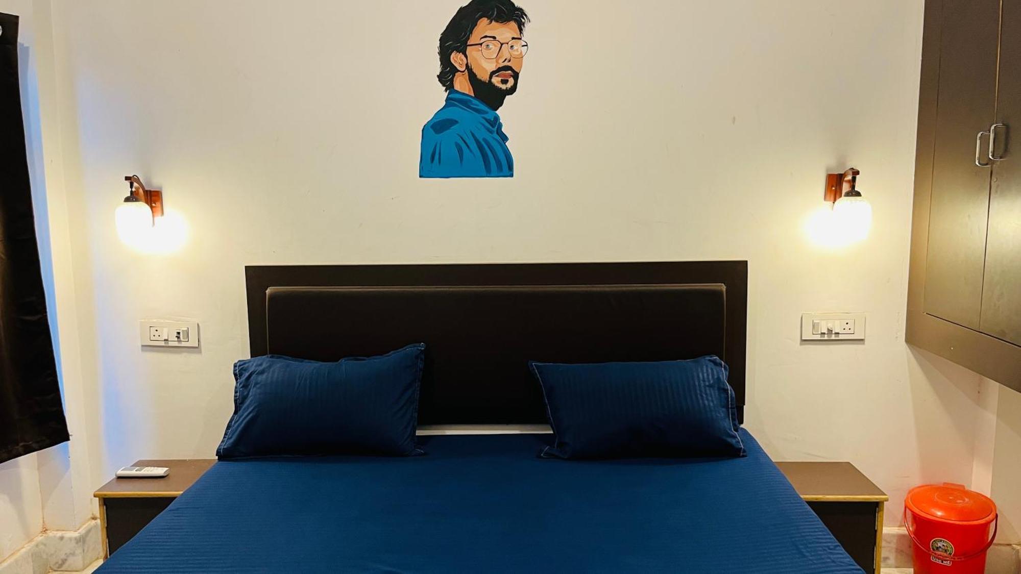 El Profesor Varanasi Dış mekan fotoğraf